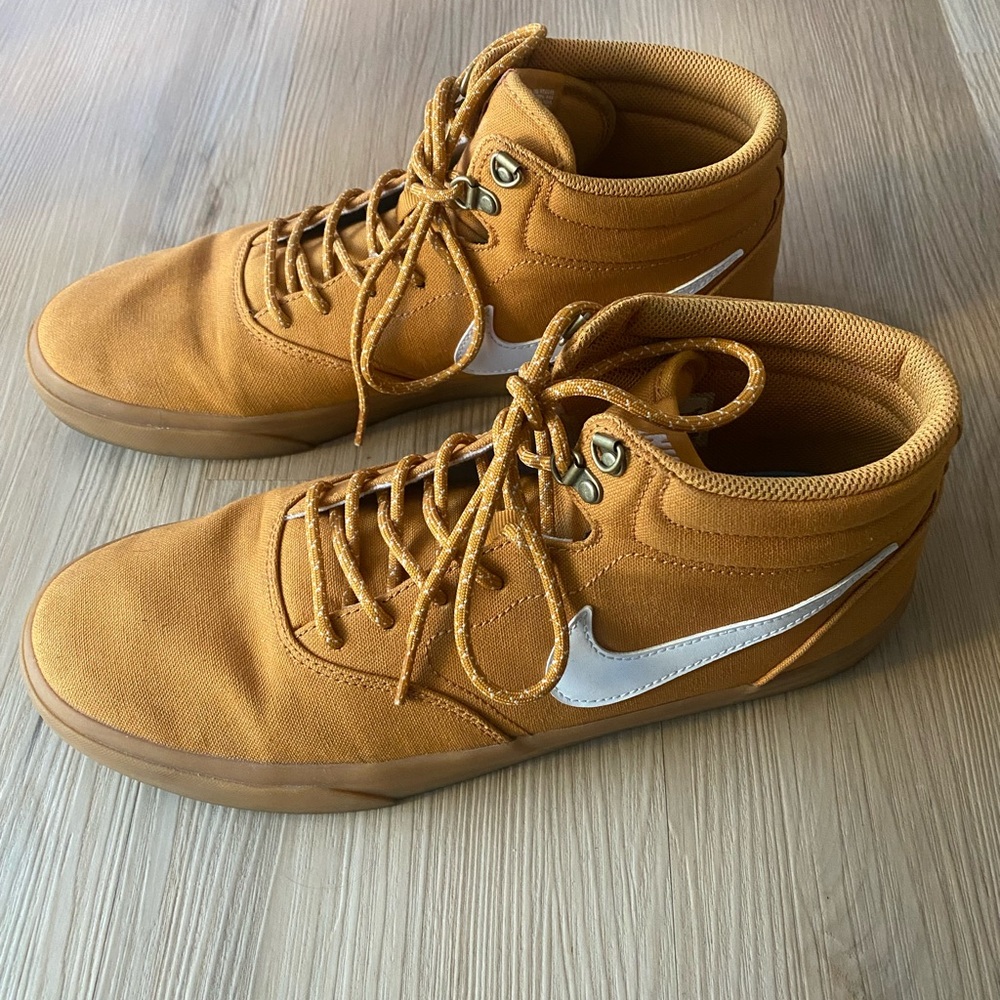 Nike SB Charge Mid Premium - Size 12